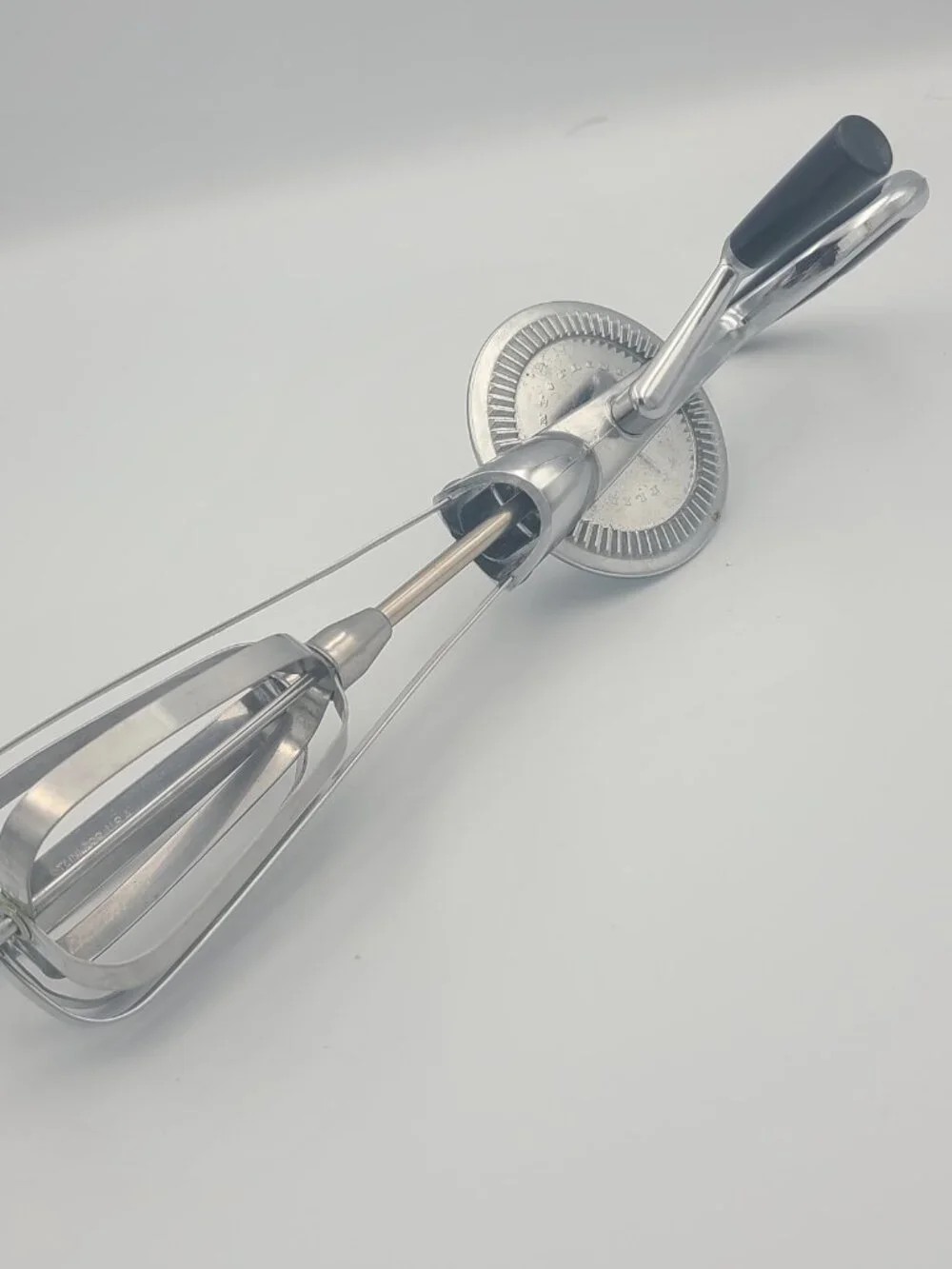 Vintage Flint Ekco Best Egg Beater Hand Crank Mixer Stainless Steel Black Handle